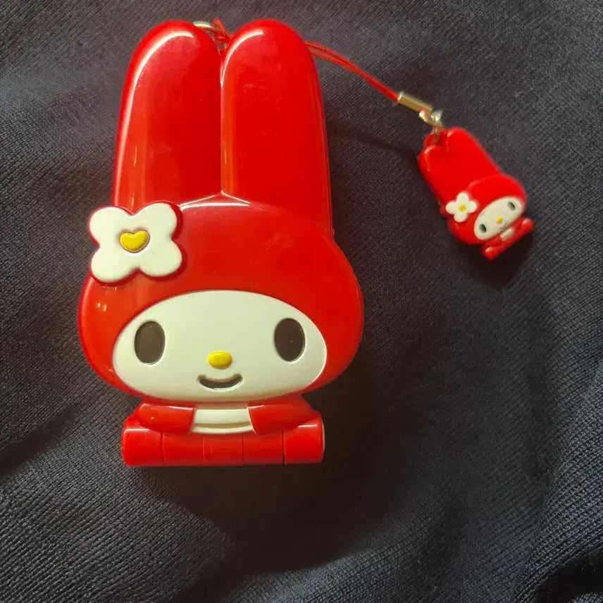 [BUNJANG] My Melody Folder Phone Charm / 마이멜로디 마멜 폴더폰 피쳐폰 키링