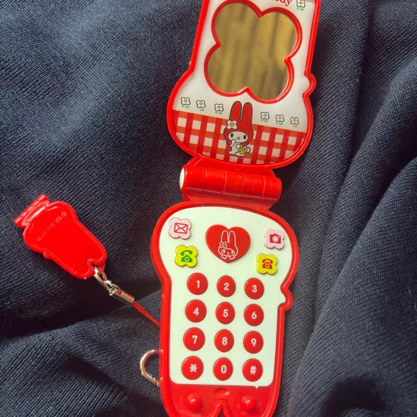 [BUNJANG] My Melody Folder Phone Charm / 마이멜로디 마멜 폴더폰 피쳐폰 키링