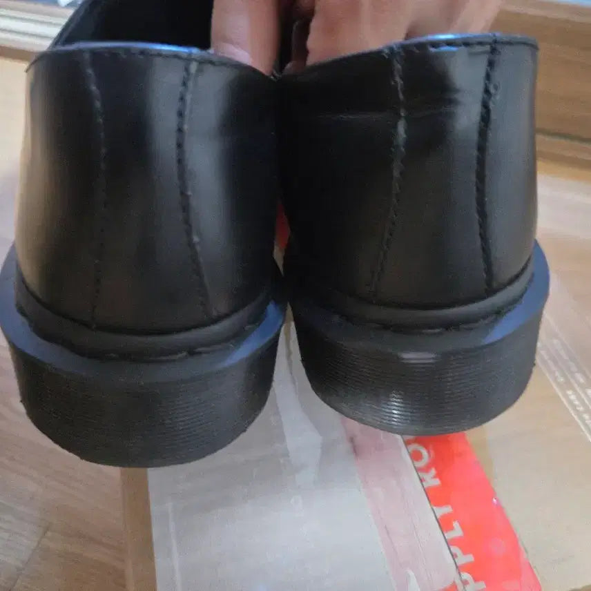 [BUNJANG] Dr. Martens 260 UK7 Smooth Mono Black Boots / 260 UK7 닥터마틴 스무스 모노 블랙