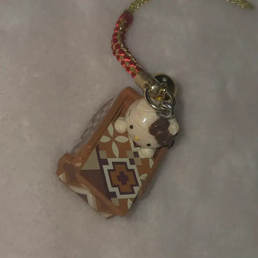 [BUNJANG] Sanrio Hello Kitty Wooden Strap Charm / 나무키티 우드 고전 키티 스트랩 킽스 키링