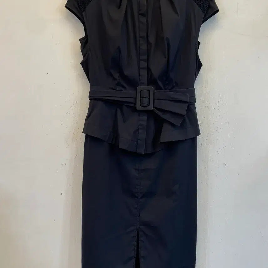 [BUNJANG] MOJO.S.PHINE Belted Dress Navy Cap Sleeve Lace Detail Size 55 / MOJO.S.PHINE 모조에스핀 벨티드원피스55 하객룩오피스룩출근룩