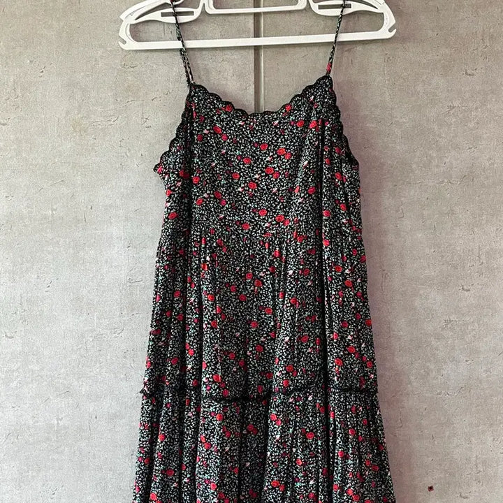 [BUNJANG] Urban Outfitters Sundress / 나시 원피스 어반아웃피터스 Urban Outfitters Sundress