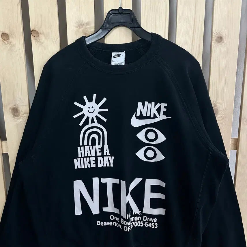 [BUNJANG] Nike Graphic Sweatshirt Black / (L) 나이키 그래픽 맨투맨 블랙