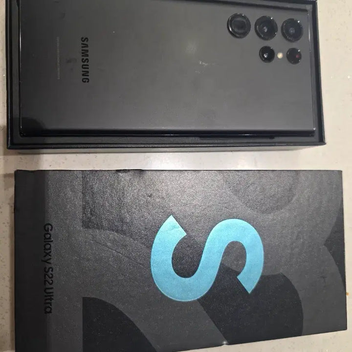 [BUNJANG] Samsung Galaxy S22 Ultra 512GB Black Unlocked / 자급제 삼성 갤럭시 S22 울트라삼성 갤럭시 S22 Ultra 블랙