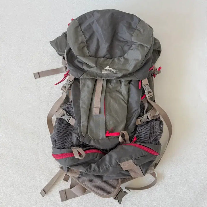 [BUNJANG] Gregory Old Logo Hiking Backpack / 올드 그레고리(Gregory) 하이킹 백팩(구로고)