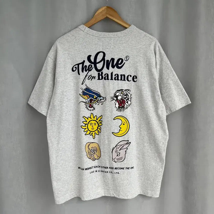 [BUNJANG] AECA White T-Shirt Graphic Print / AECA 에이카화이트 반팔 티셔츠/