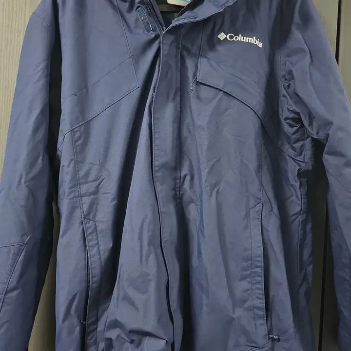 [BUNJANG] Columbia Genuine Windbreaker Jacket with Inner Layer, Size 100 (Men&