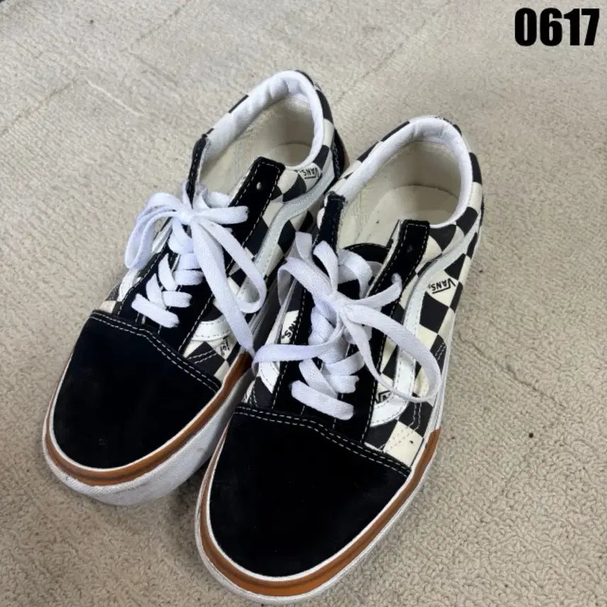 [BUNJANG] Vans Old Skool Checkerboard Platform Sneakers (240) / 반스 올드스쿨 체커보드 플랫폼 운동화 240