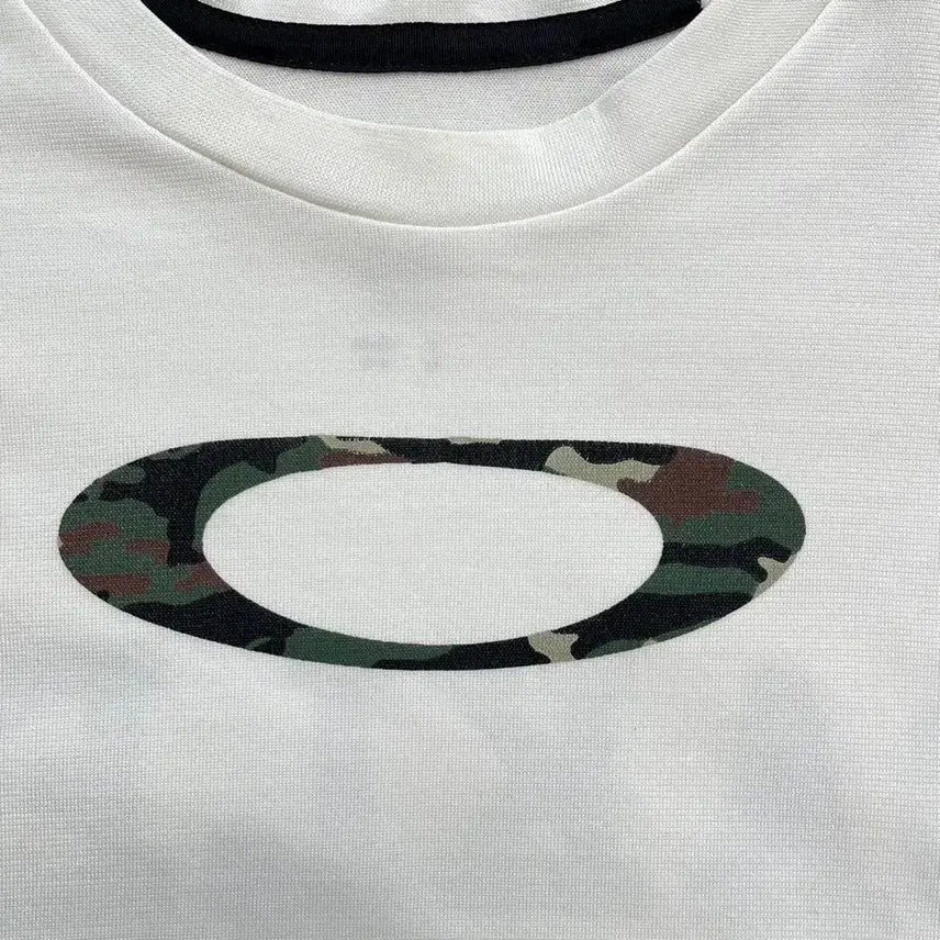 [BUNJANG] Oakley Camouflage Pattern Short Sleeve T-Shirt / 오클리 반팔 티셔츠/