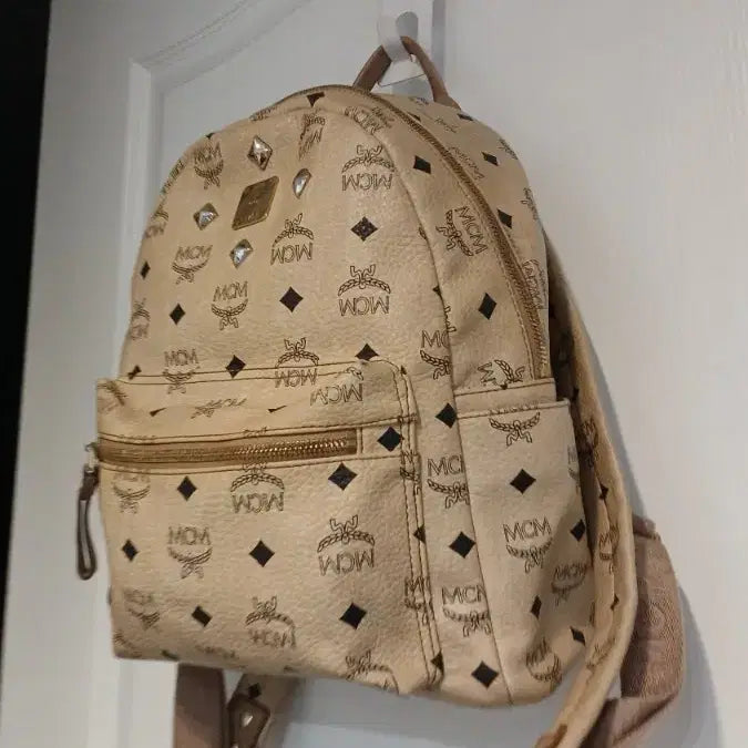 [BUNJANG] MCM Monogram Pattern Backpack / 엠시엠백팩 가로26 세로 28 폭12