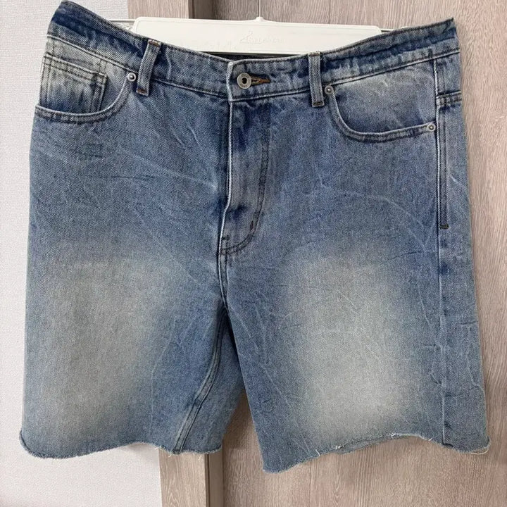 [BUNJANG] COOR Denim Shorts / 쿠어 데님 반바지