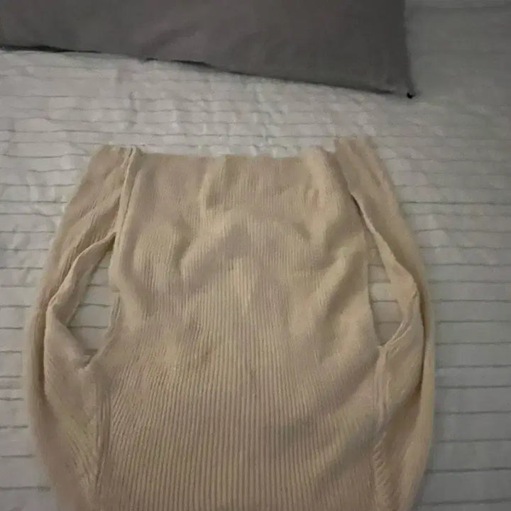 [BUNJANG] Ribbed Knit Long Sleeve T-Shirt / 골지