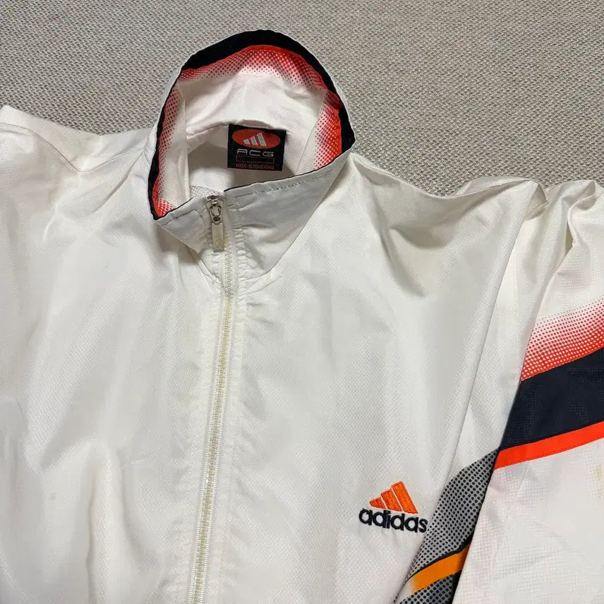 [BUNJANG] Adidas Old School Windbreaker Jacket / 아디다스 올드스쿨 바람막이 자켓