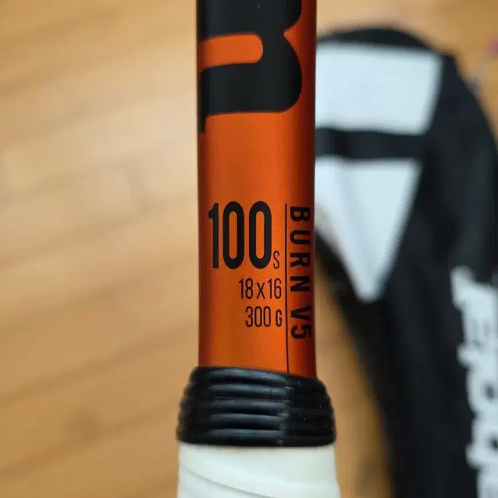 [BUNJANG] Wilson Burn 100S v5.0 Tennis Racket / Wilson Burn 100S v5.0 테니스 라켓
