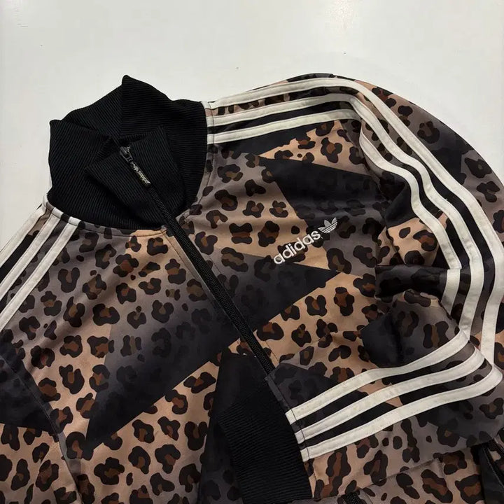 [BUNJANG] Adidas Beckenbauer Leopard Track Jacket / [95] 16s 아디다스 베켄바우어 레오파드 집업 져지