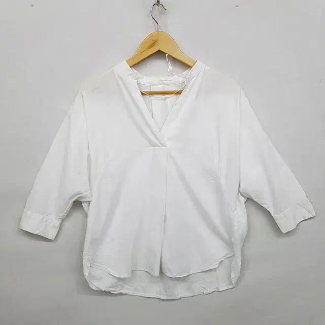 [BUNJANG] GU Linen Oversized Blouse White / GU 린넨 오버핏 블라우스 화이트
