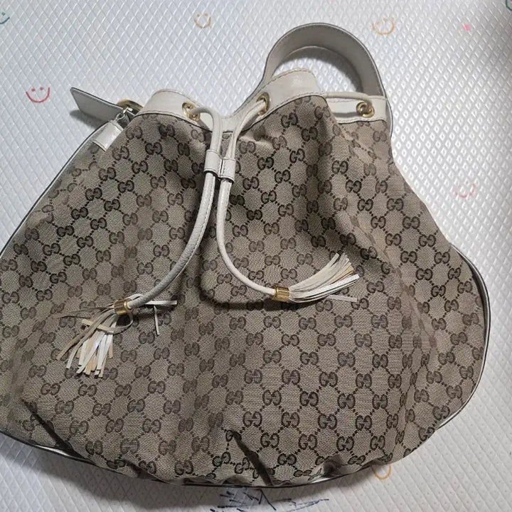 [BUNJANG] Gucci Genuine GG Canvas Shoulder Bag / 구찌 정품 캔버스 숄더백