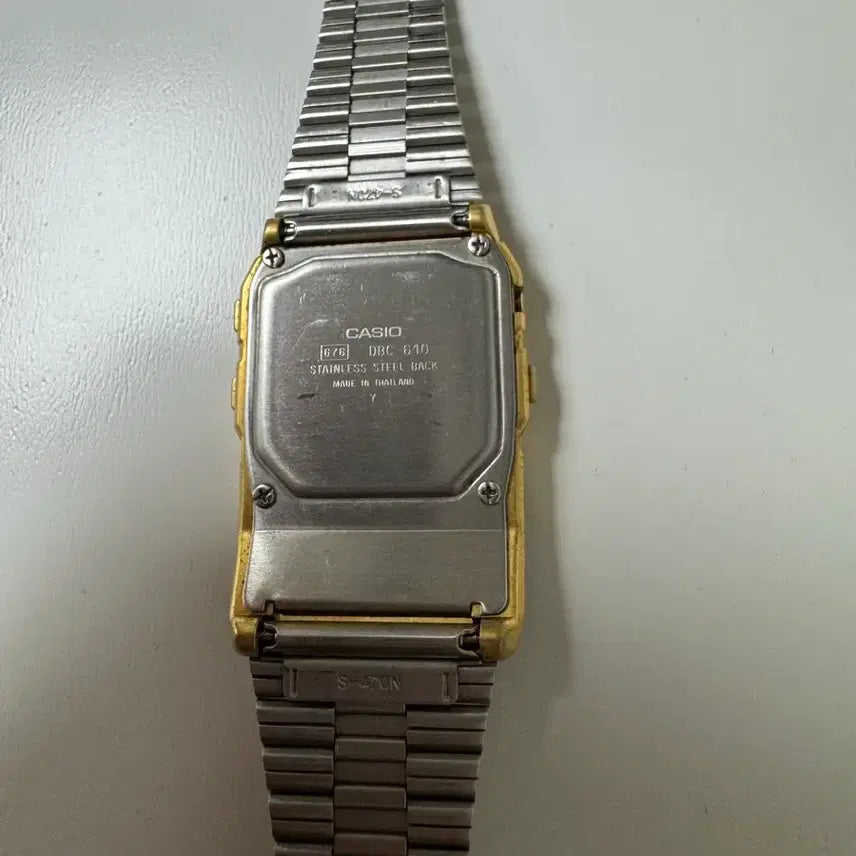 [BUNJANG] Casio Databank DBC-610 Gold English Keypad / 카시오 데이터뱅크 dbc-610 금색 영문자판