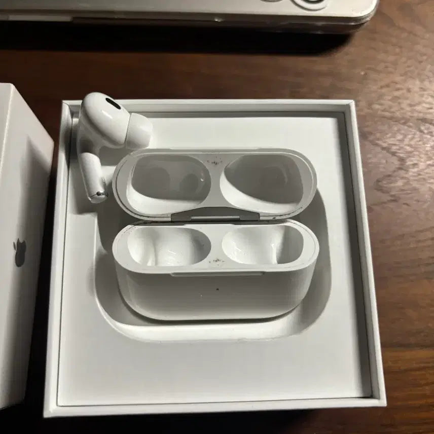 [BUNJANG] Apple AirPods Pro 2nd Generation / 에어팟프로2