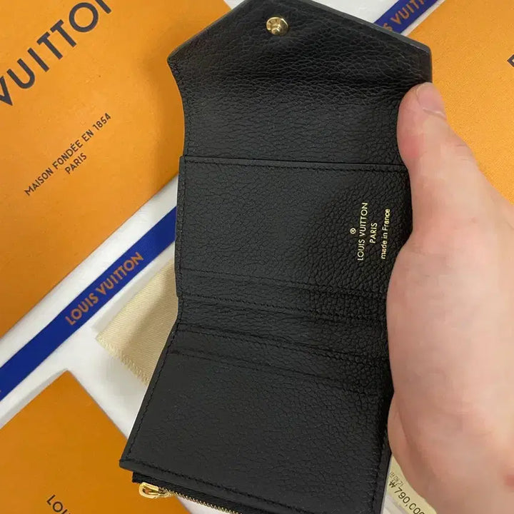 [BUNJANG] Louis Vuitton Empreinte ZOE Wallet Black / 루이비통 앙프렝뜨 블랙 조에 월렛 여성 지갑