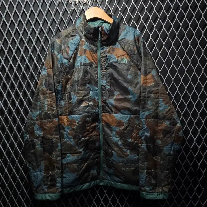 [BUNJANG] The North Face Camo Jumper L / 노스페이스 카모 점퍼 L