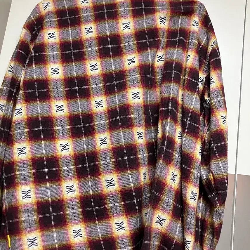 [BUNJANG] Thisisneverthat African Check Pattern Shirt L / 디스이즈네버댓 아프리칸 셔츠 남방 L