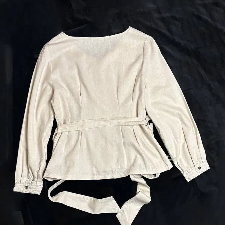 [BUNJANG] INGNI Linen V-Neck Blouse / 일본빈티지 INGNI 브이넥 린넨 블라우스