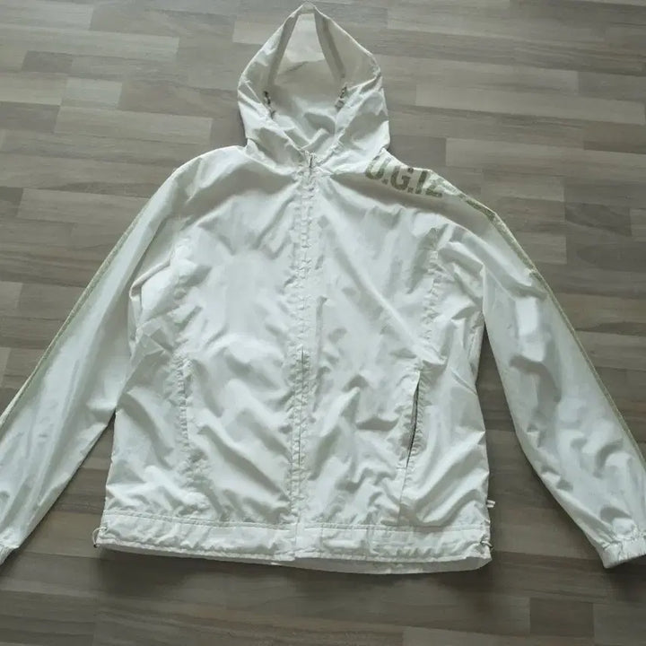 [BUNJANG] UGIZ Summer Jumper Size 105 / UGIZ여름점퍼/105사이즈/새제품수준