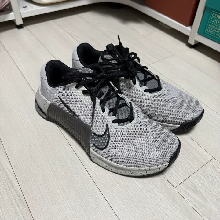 [BUNJANG] Nike Metcon 9 Light Iron Ore (265) / 나이키 메트콘 9 라이트 아이언 오어 / 265