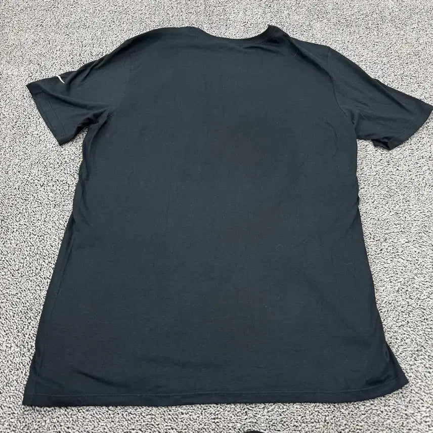 [BUNJANG] Nike Graphic T-Shirt (Size M) / 나이키 그래픽 반팔 티 M
