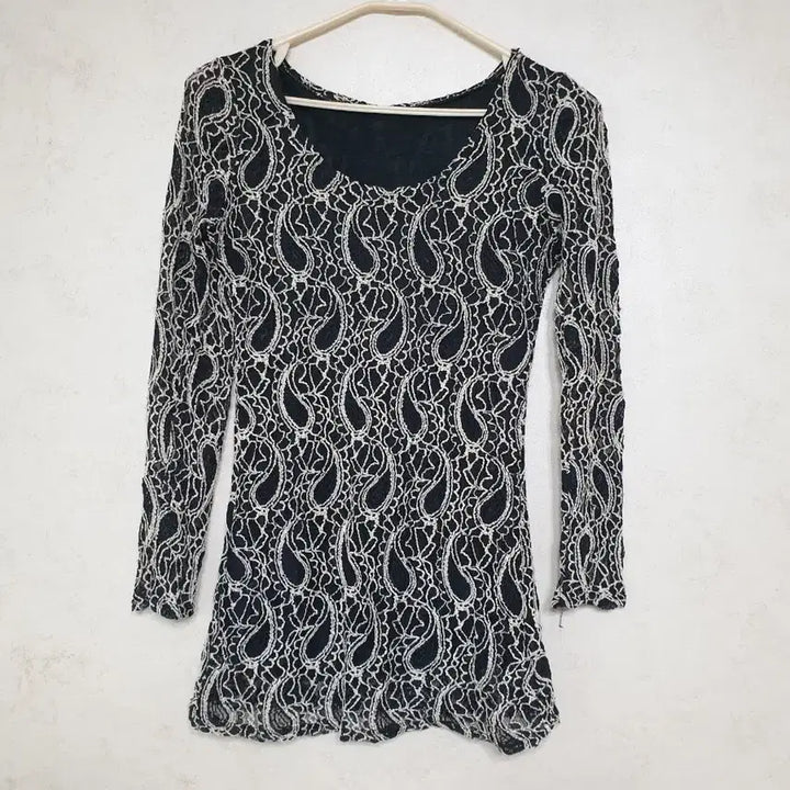 [BUNJANG] Sheer Mesh Sleeve Blouse (Free Size) / 블라우스 Free 44~55 팔쪽 시스루 망사