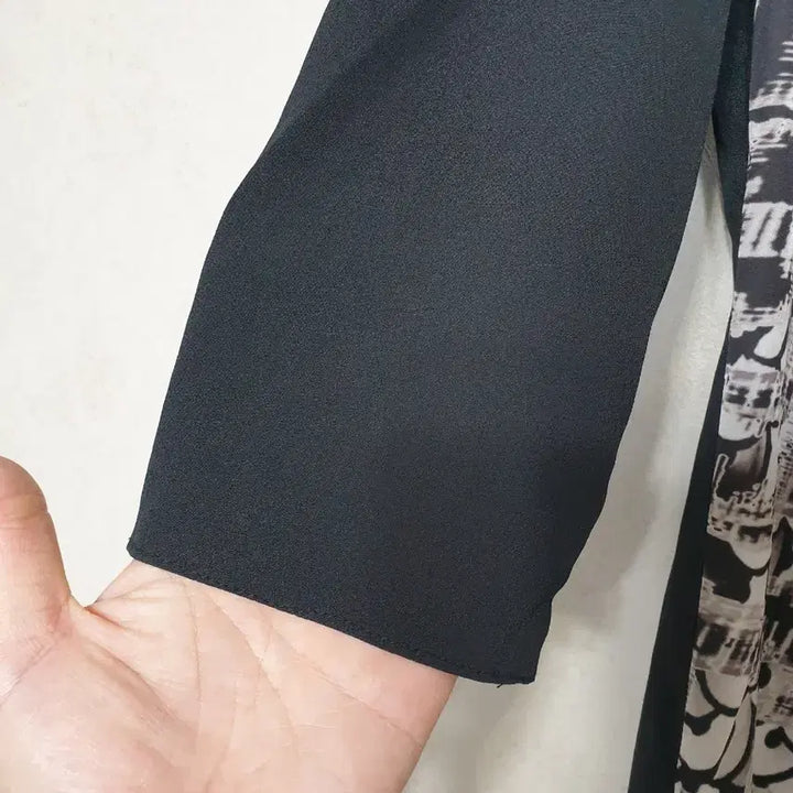 [BUNJANG] EMCEE Summer Blouse (Korean-Made) Size S / emcee 엠씨(국산) 여름 블라우스 55 S