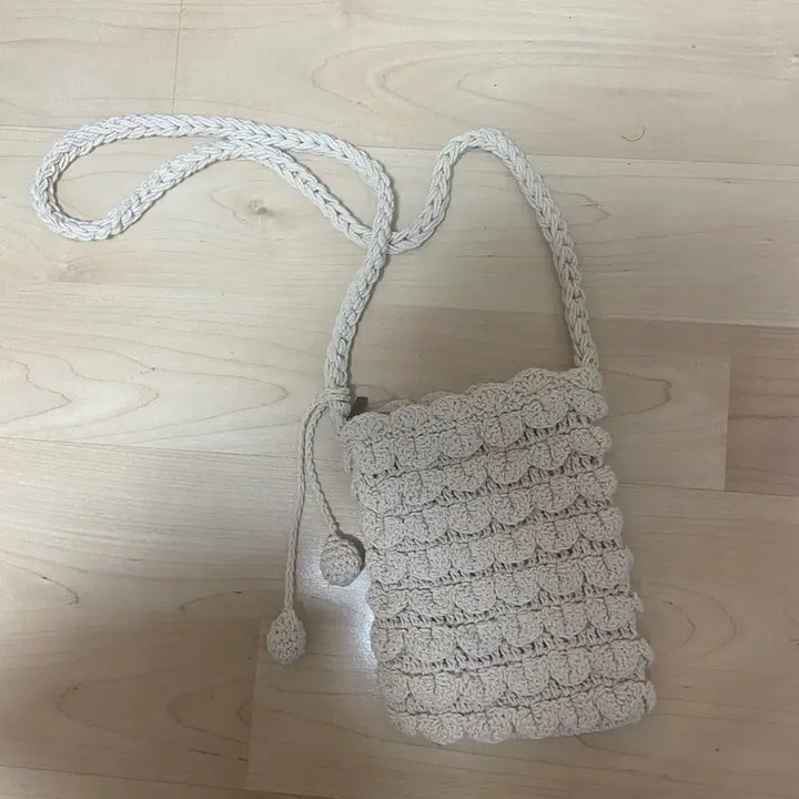[BUNJANG] Beige Knit Crochet Shoulder Bag / 니트 크로셰 숄더백 베이지