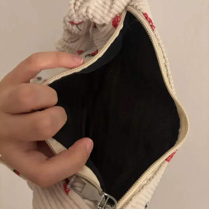 [BUNJANG] Corduroy Strawberry Shoulder Bag / 코듀로이 딸기 가방