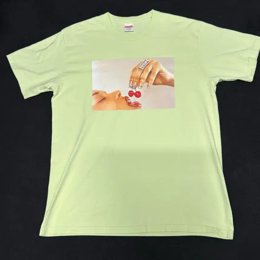 [BUNJANG] Supreme Cherries T-Shirt / SUPREME 슈프림 cherries t shirts M