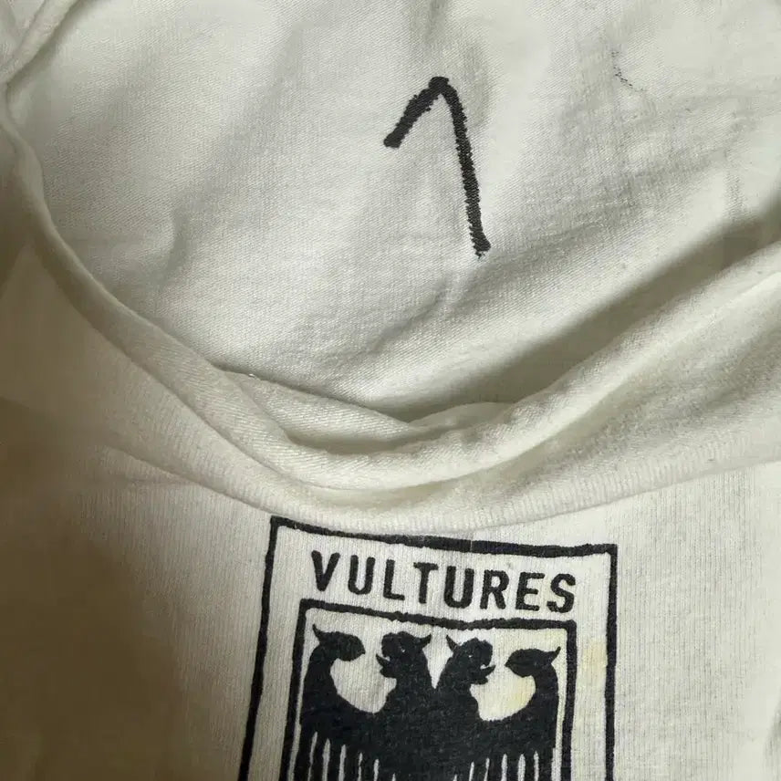 [BUNJANG] Yeezy x Vultures White T-Shirt / Yeezy 벌처 화이트 티셔츠
