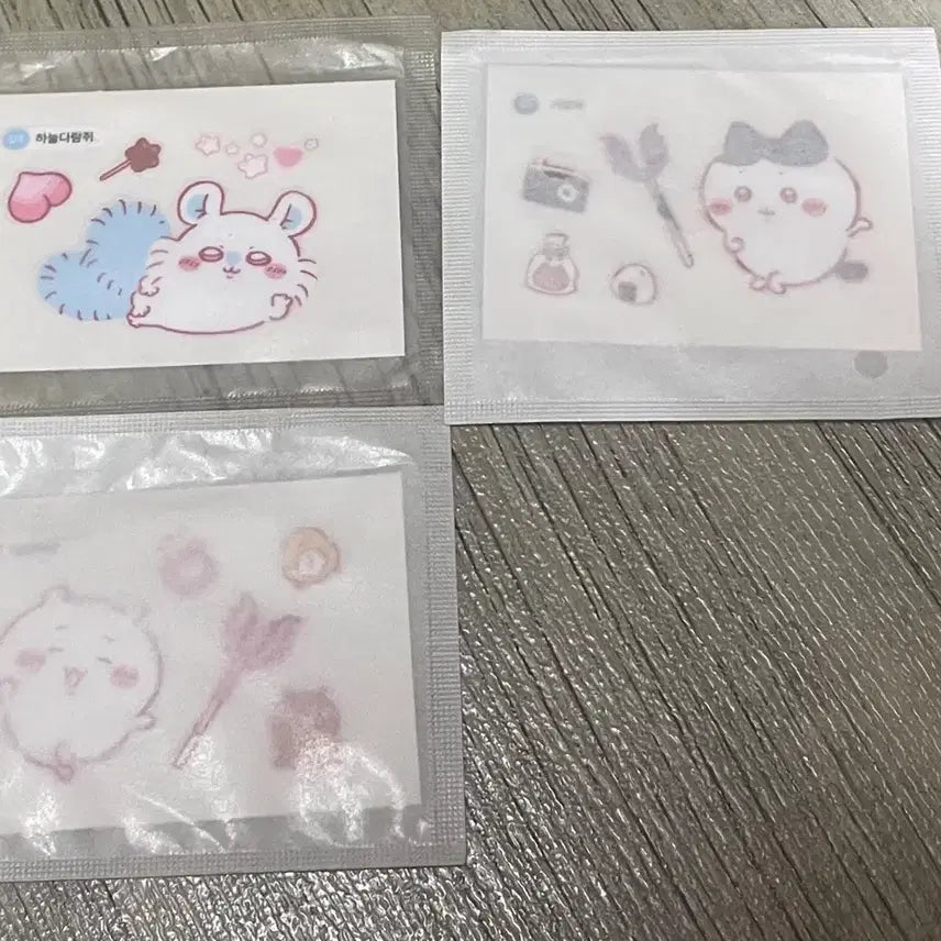 [SOLD OUT] 먼작귀 띠부실