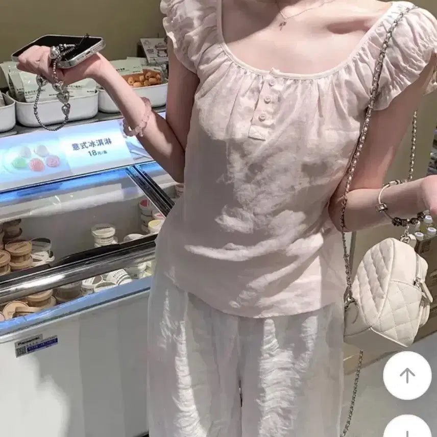[BUNJANG] A-bly Linen Puff Blouse / 에이블리 린넨 퍼프 블라우스