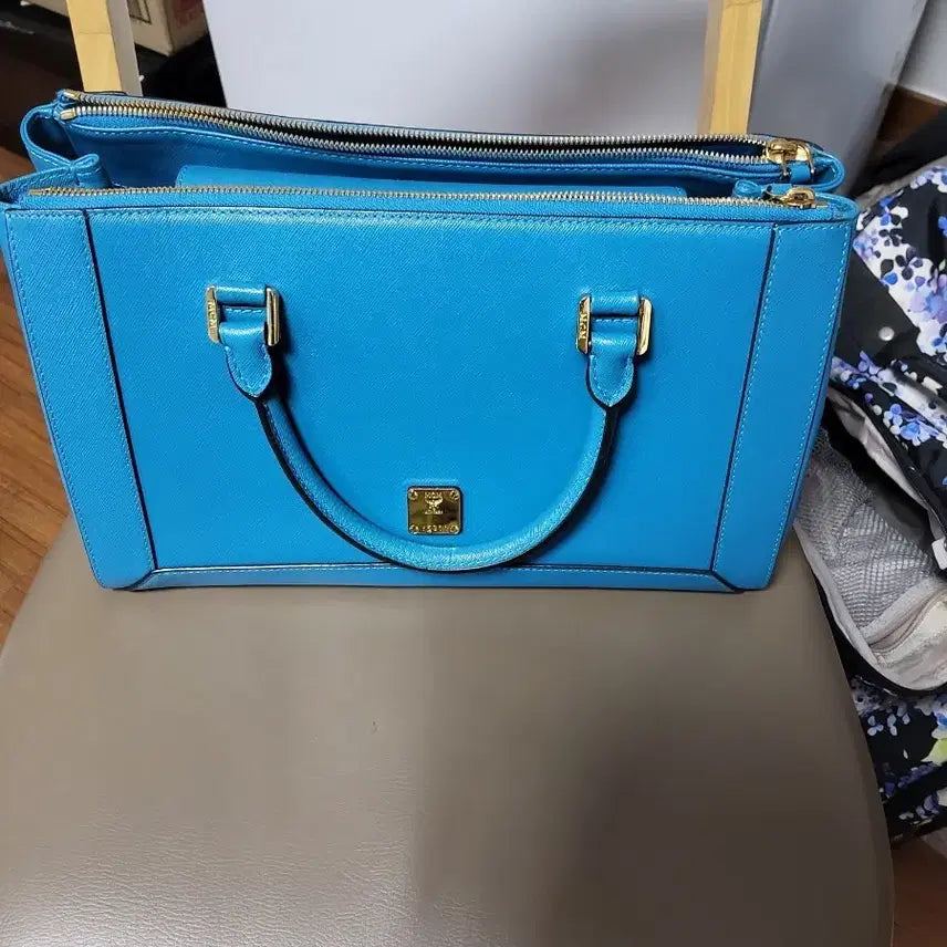 [BUNJANG] MCM Shoulder Bag / 엠씨엠 가방 성주택 있어요