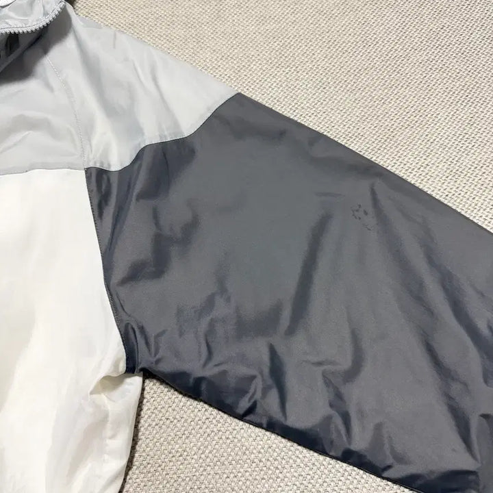[BUNJANG] Nike Color-Block Windrunner Jacket / 나이키 윈드러너 배색 바람막이 자켓