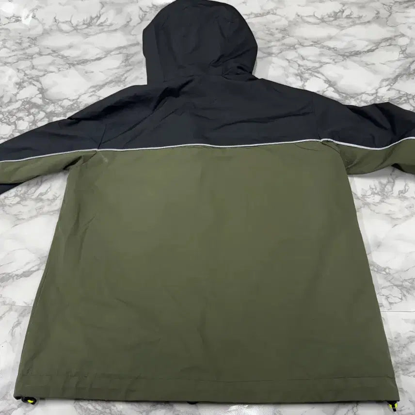 [BUNJANG] New Balance Windbreaker Jacket / 뉴발란스 바람막이 자켓 90