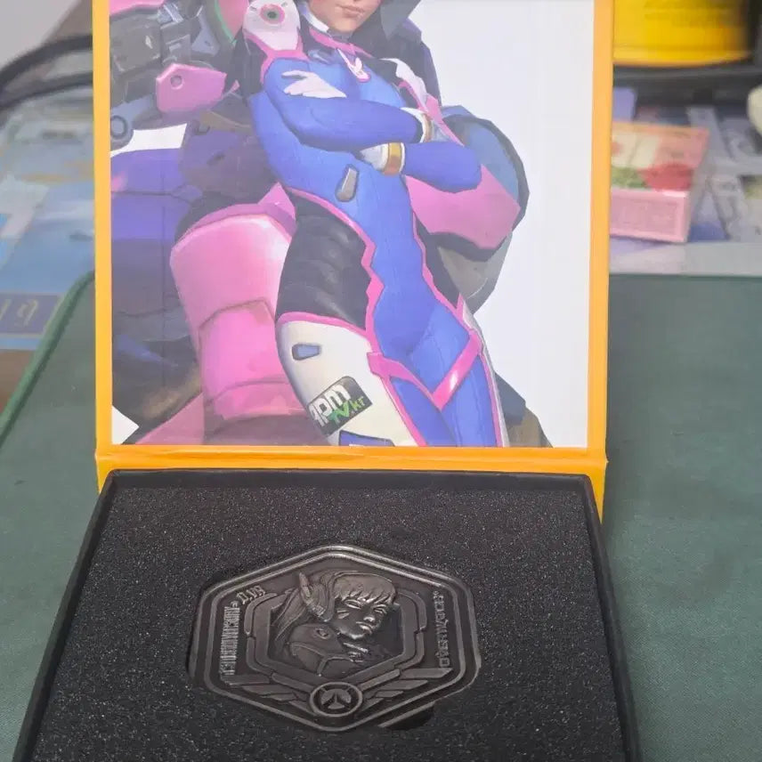 [BUNJANG] Overwatch 1st Anniversary D.Va Commemorative Coin / 오버워치 1주년 디바 기념 주화