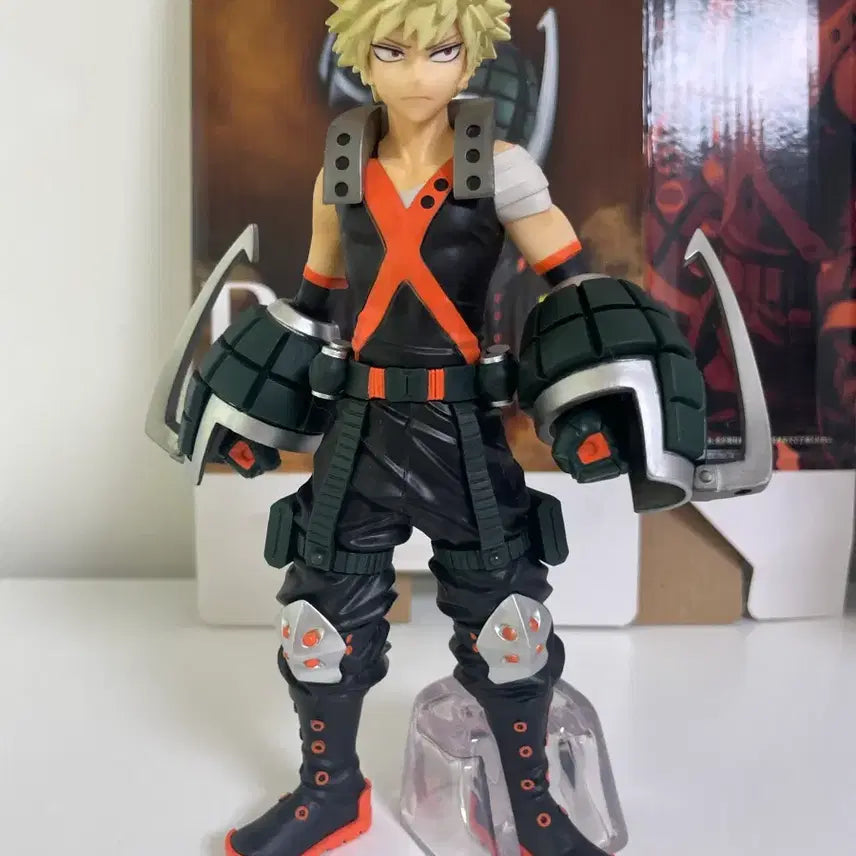 [BUNJANG] My Hero Academia Todoroki and Bakugo Figure Bundle Set / (판매) 나히아 제일복권 동료 바쿠고 쇼토 피규어 일괄