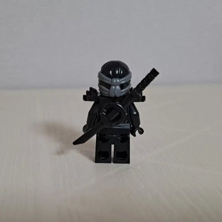 [BUNJANG] Lego Ninjago Deepstone Cole Minifigure / 레고 닌자고 딥스톤 콜