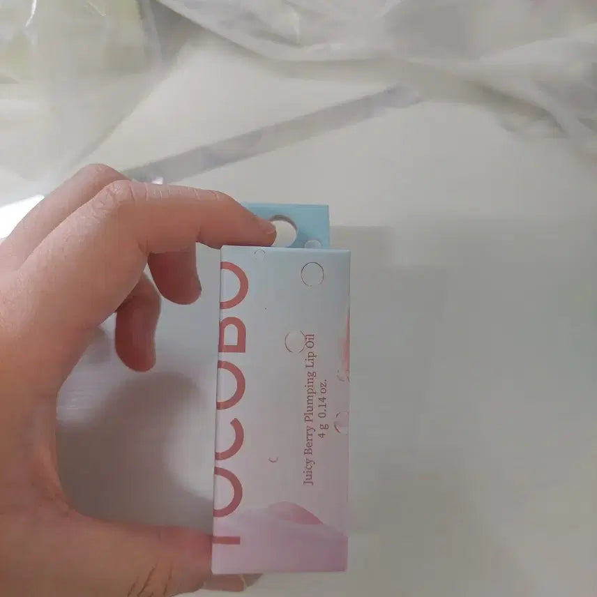 [BUNJANG] Tocobo Juicy Berry Plumping Lip Oil 04 Butter Brown / 토코보 쥬시 베리 플럽핑 립오일 04 버터 브라운