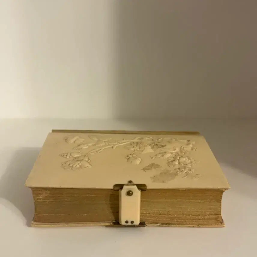 [BUNJANG] 1907 French Antique First Communion Prayer Book / [1907년 프랑스 앤틱] 퍼스트 커뮤니언 기도서 / 미사경본