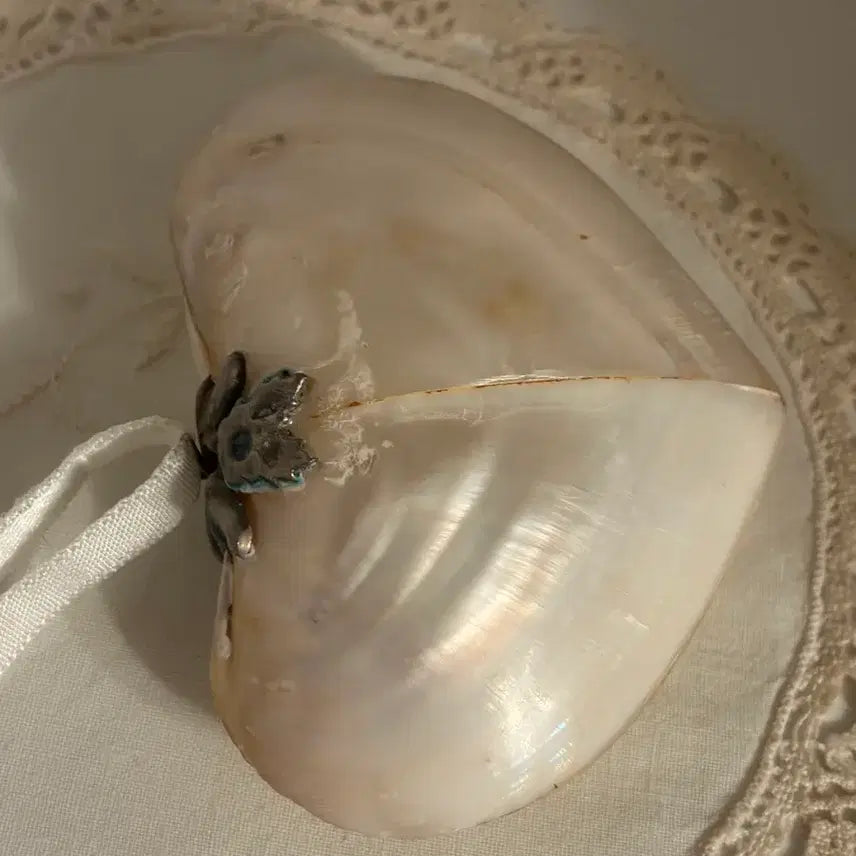 [BUNJANG] Vintage Mother of Pearl Heart Ornament Shell Heart Wall Decor / 빈티지 자개 하트 오너먼트 쉘하트 장식 월데코