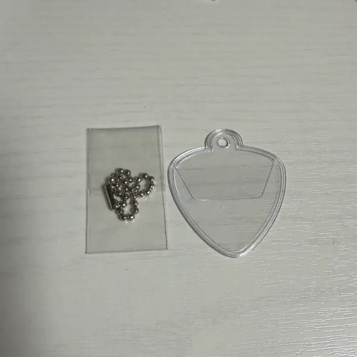 [BUNJANG] Guitar Pick Keychain Cover Holder PVC Case / 기타 피크 키링 커버 키홀더 기타 피크 보호 커버 pvc 케이스