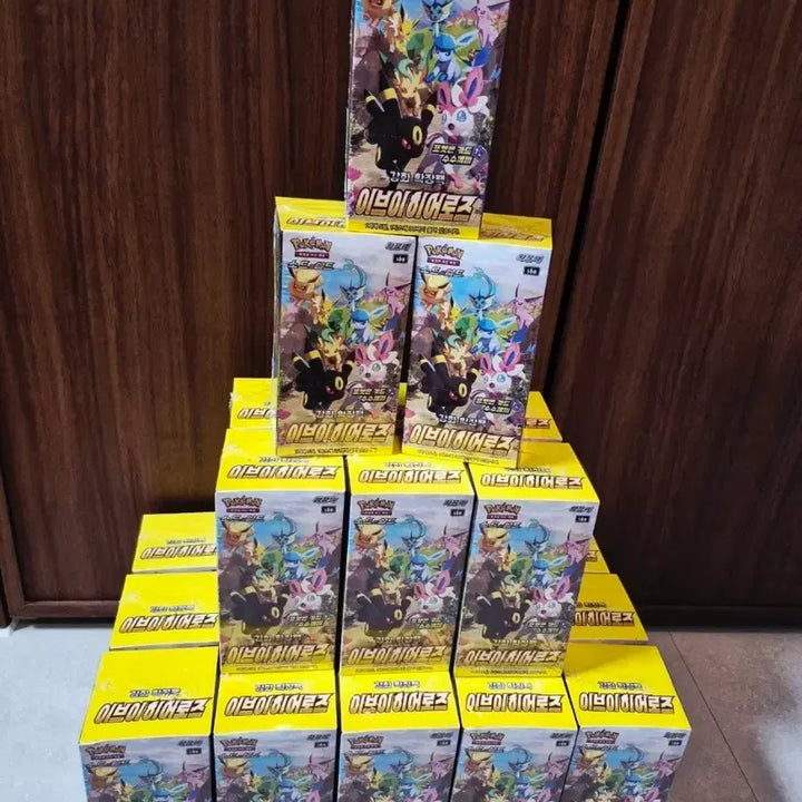 [BUNJANG] Pokemon Eevee Heroes Booster Box (Sealed) - 24 Boxes / [선착순/슈링크미개봉] 이브이히어로즈 24박스(일괄/분할) 포켓몬카드