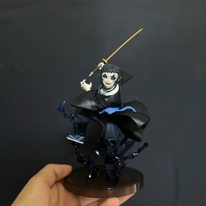 [BUNJANG] Demon Slayer: Kimetsu no Yaiba Vibration Stars Kaigaku Figure / 귀멸의칼날 바이브레이션 스타즈 카이가쿠 피규어 팝니다.